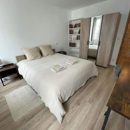 Lägenhet Agreable Maison De *